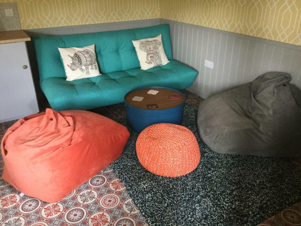 Pienook Lägenhet Blandford Forum Exteriör bild